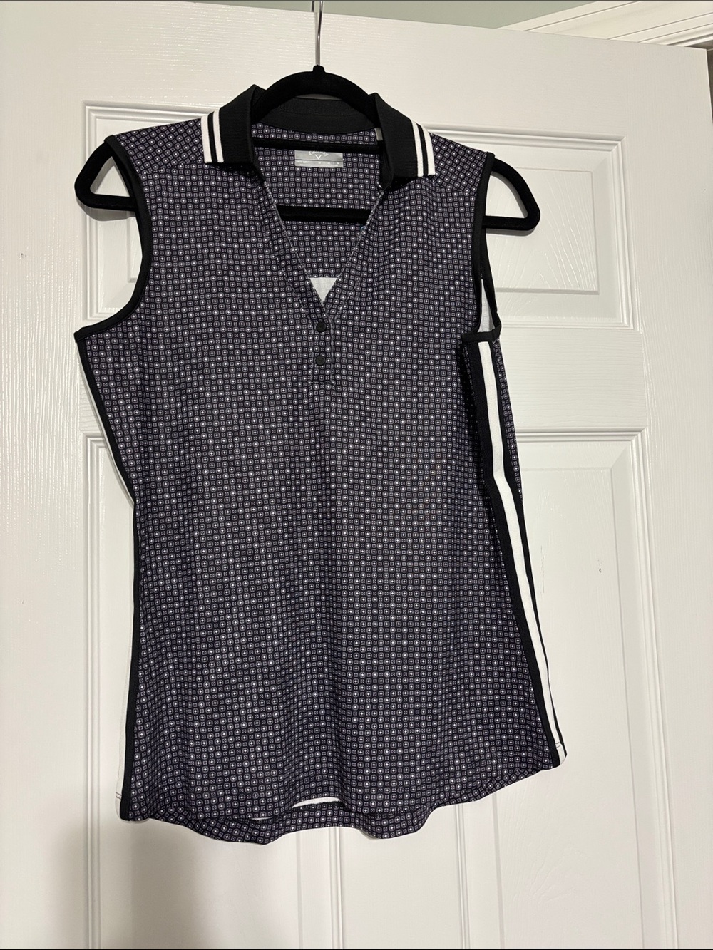 Callaway Golf Patterned Sleeveless Polo Tank with Black & White Trim